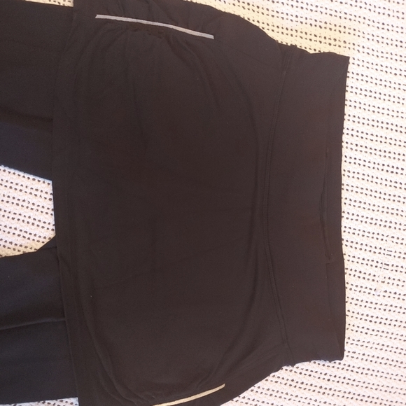 Athleta Small Capri skort - Picture 3 of 8